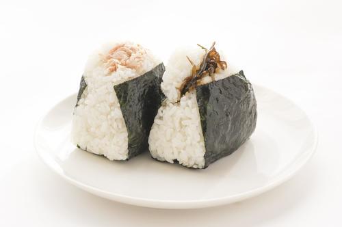 rice-ball-g0dc1ebb94_1920.jpg
